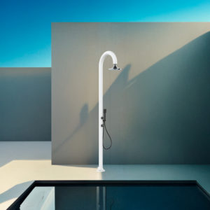 White aluminum shower with LED sensor e 3 jets indooroutdoor use